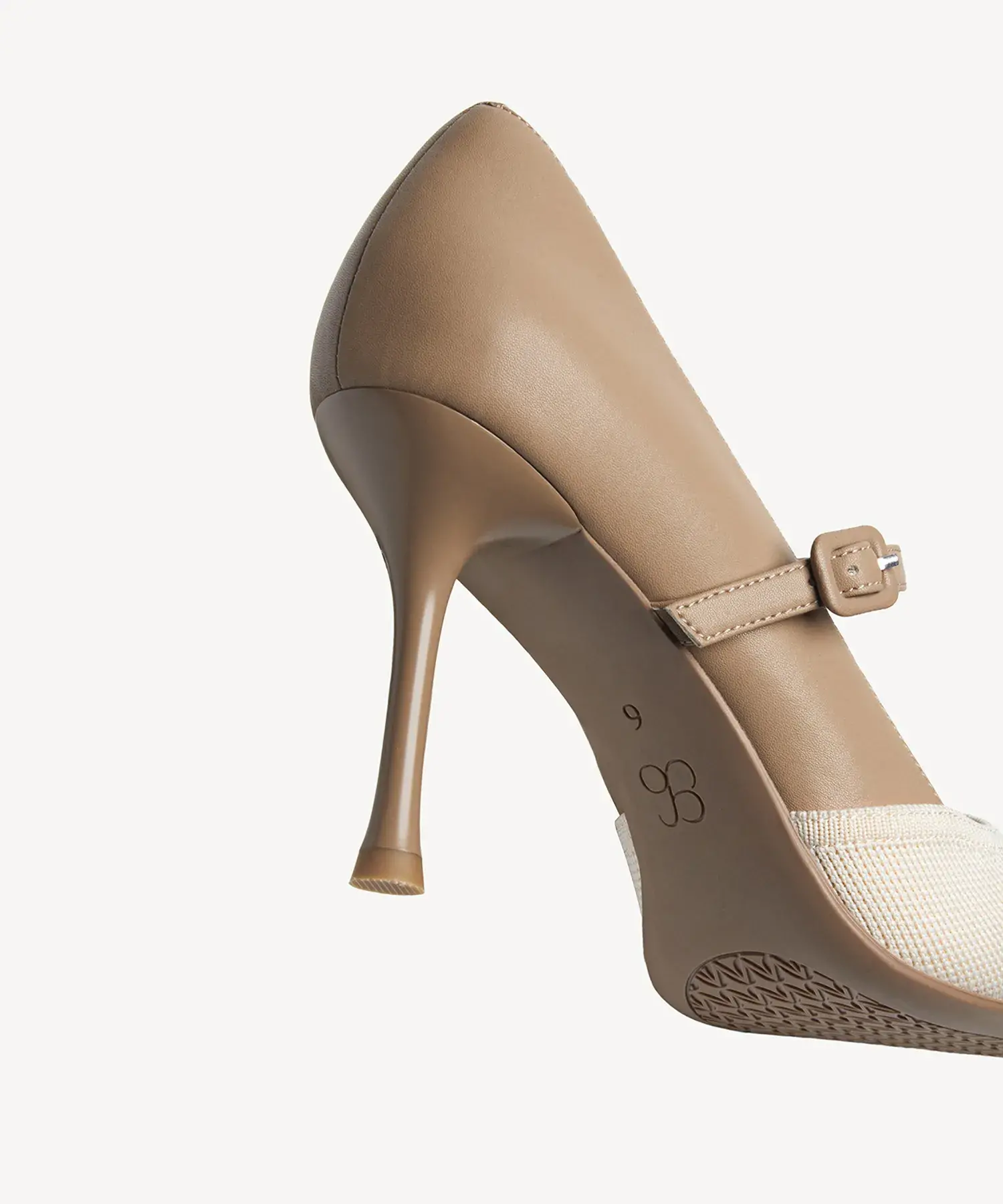 Bicolor Grace Pointed Toe Heeled Pump - Image 5