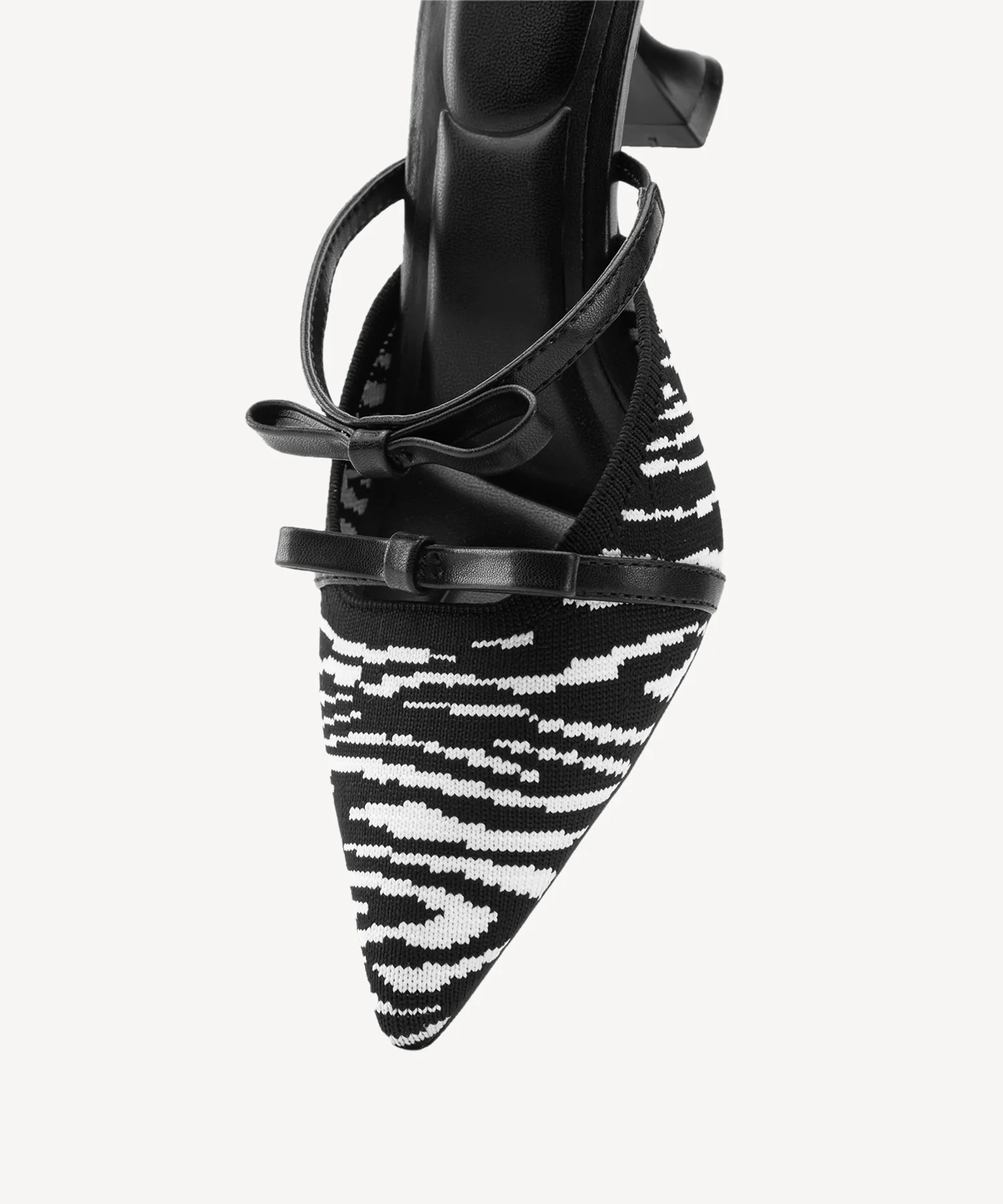 Bowtention Pointed Toe Heeled Mule - Image 10