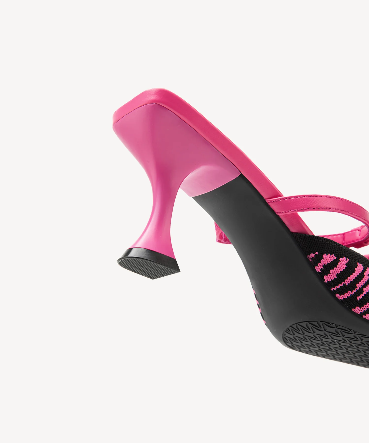 Bowtention Pointed Toe Heeled Mule - Image 17