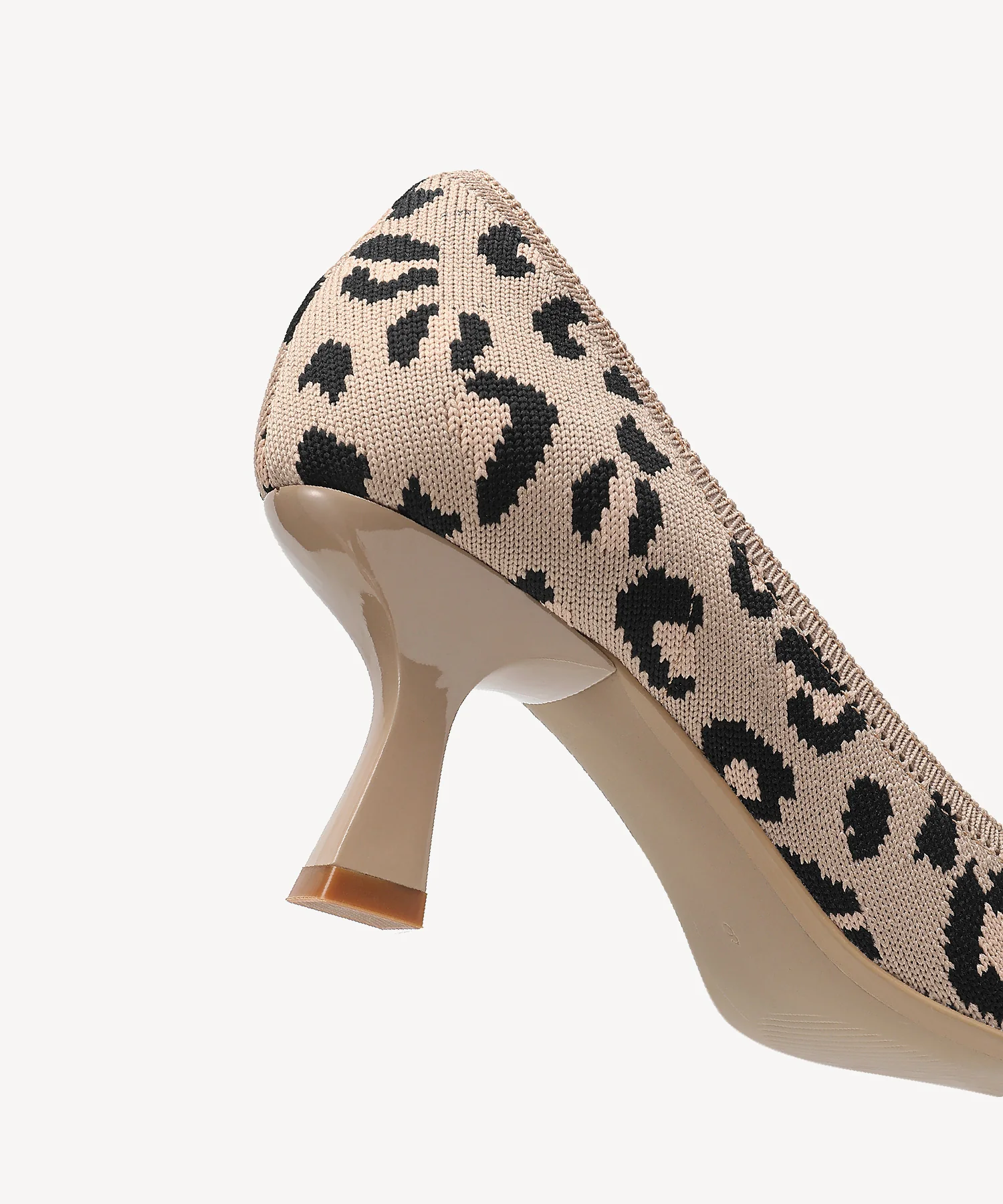 RefinEdge Square Toe Heeled Pump - Image 26