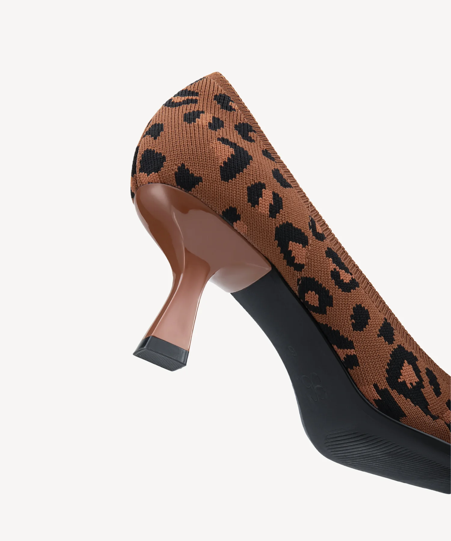 RefinEdge Square Toe Heeled Pump - Image 31