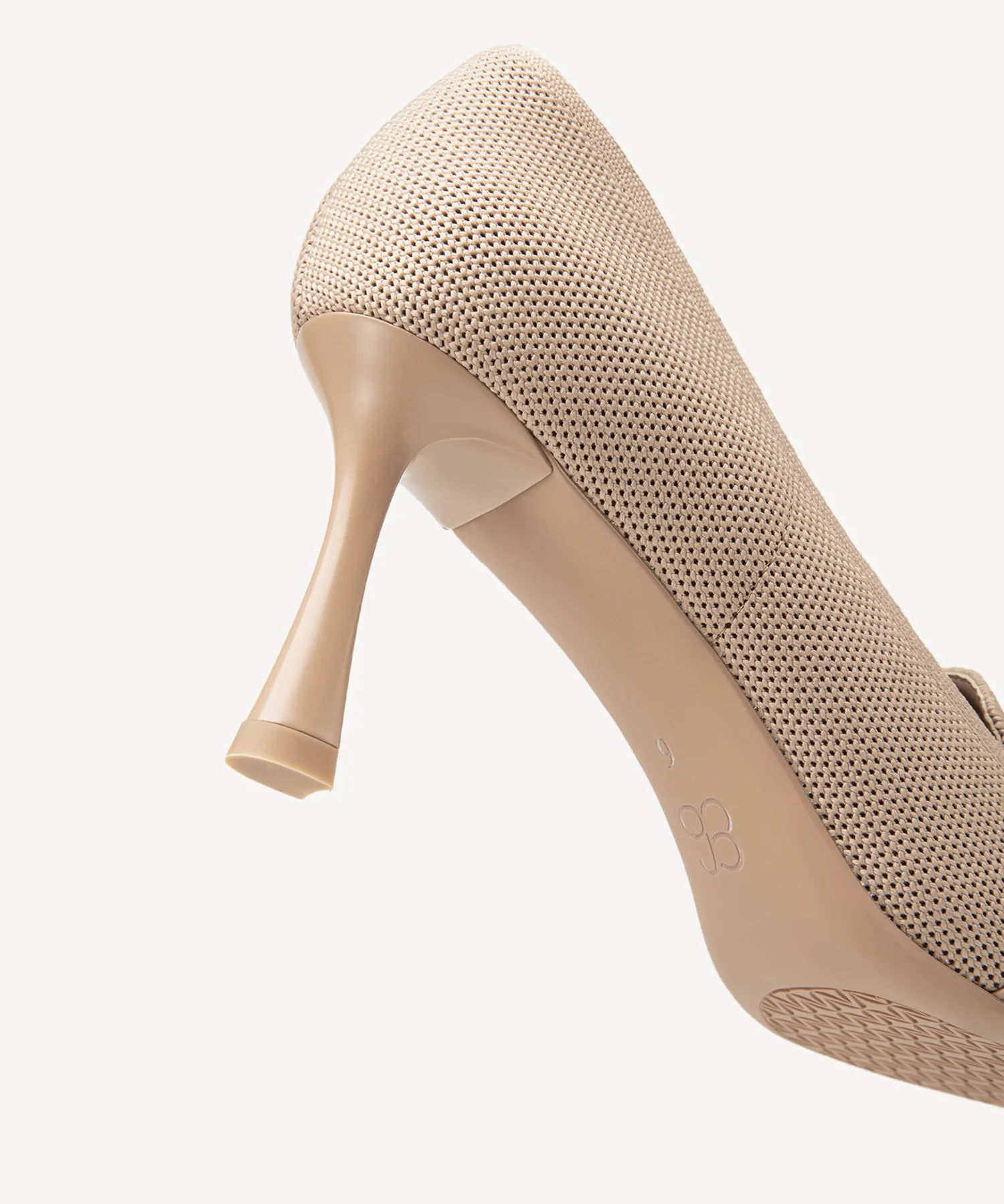 EliteLoaf Pointed Toe Heeled Pump - Image 5