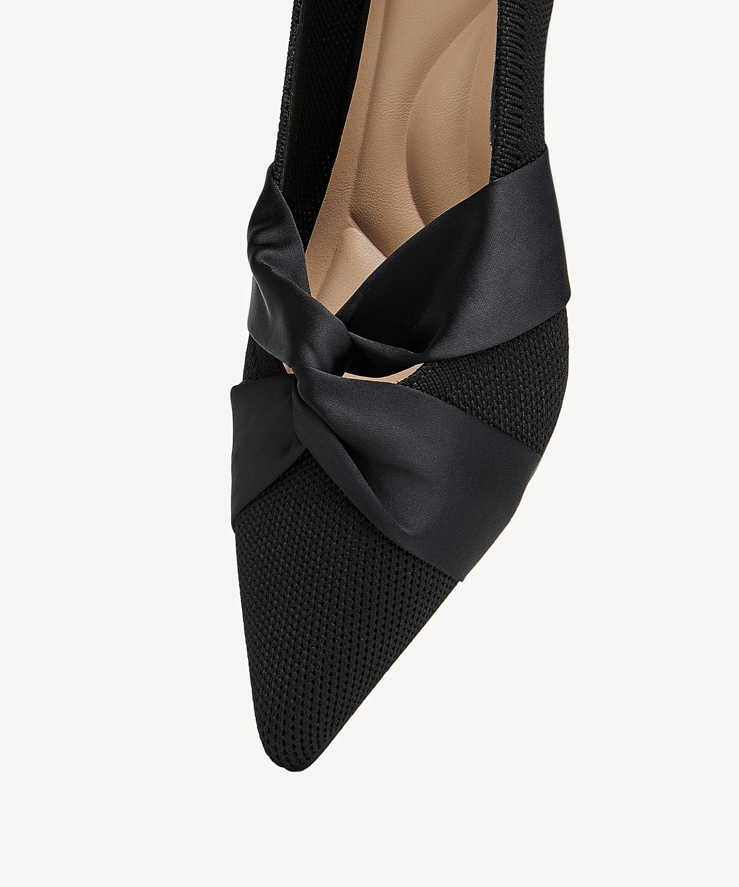 Kletta Pointed Toe Heeled Pump - Image 10