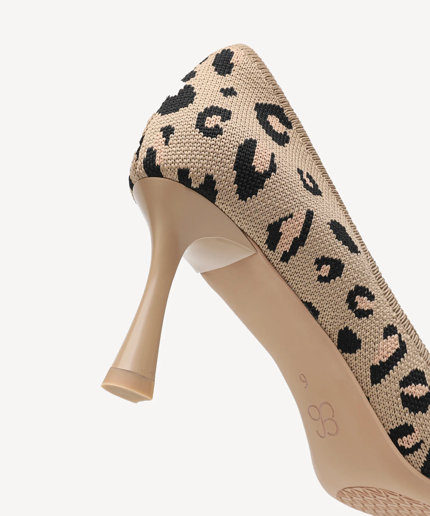 EternalPace Minimalist Stiletto Heeled Pump - Image 6