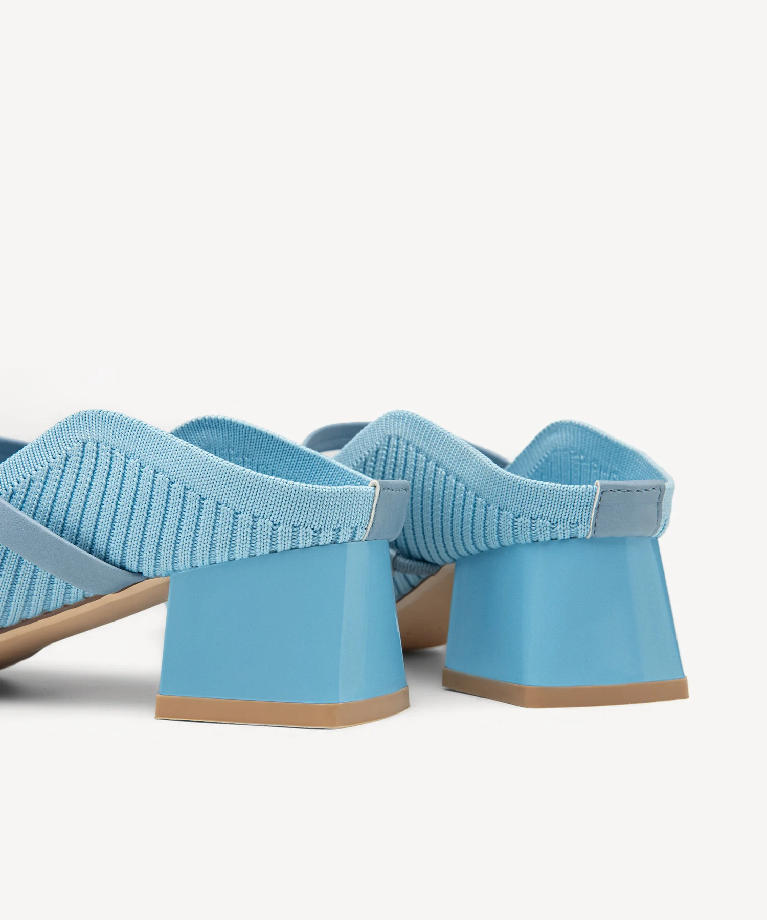 SoftWave Cut Out Block Heeled Mule - Image 5